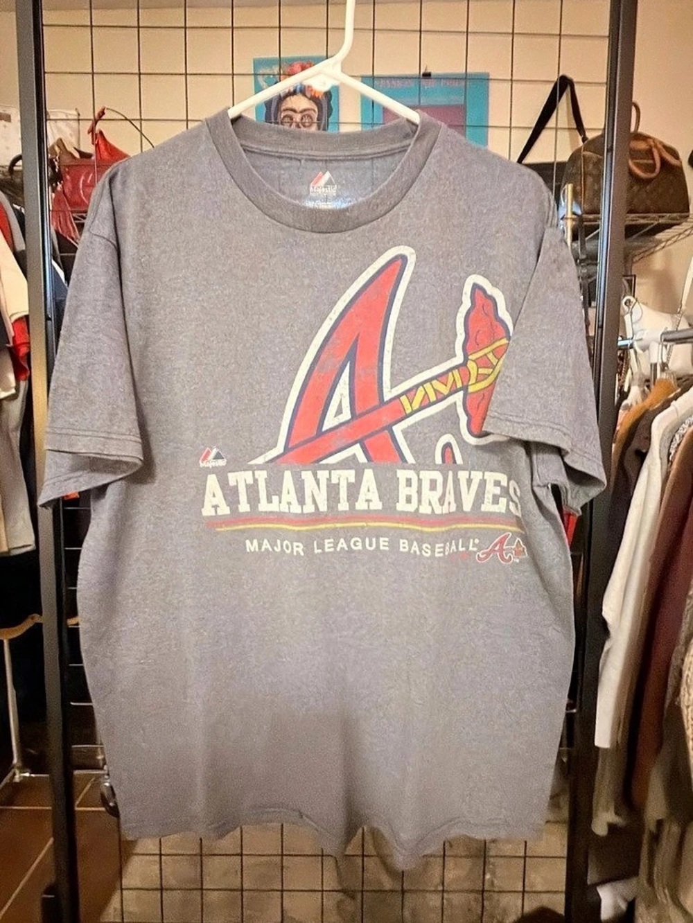 Majestic Atlanta Braves Graphic Tee Gray Size Large